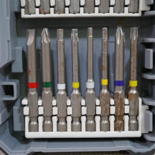 6135 - Bosch Screwdriver Bit Set (331-19)   * This Lot Is Subject To Vat