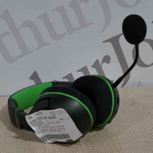 6136 - Razer Kaira Pro Headset    - This Lot Requires A Uk Adaptor(331-23)   * This Lot Is Subject To Vat