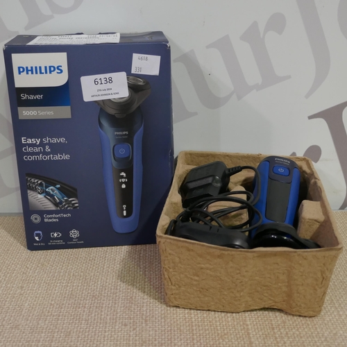 6138 - Philips Series 5000  Shaver - This Lot Requires A Uk Adaptor(331-27)   * This Lot Is Subject To Vat