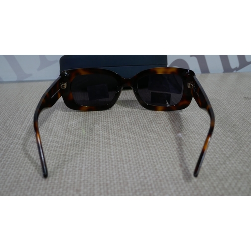 6148 - Nina Ricci Tort Plastic Sunglasses *This Item Is Subject To Vat (327A-202)