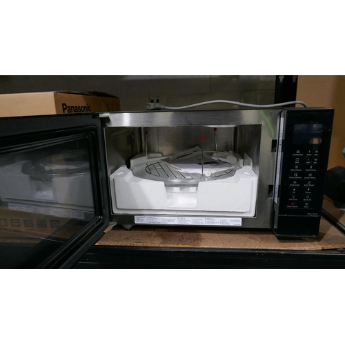 6188 - Panasonic Combi Microwave - model - Nn-Ct56Jbbpq, Original RRP £164.99 + Vat *This Item Is Subject T... 