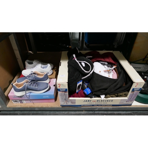 6236 - Qty of mixed clothing inc Skechers, Etc (321-600) *This lot is subject to VAT