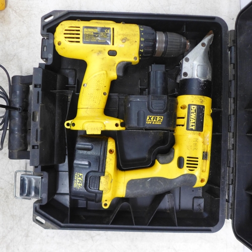 2025 - A DeWalt drill set including DW956 power drill and DW941 swivel head and shearing tool with charger ... 