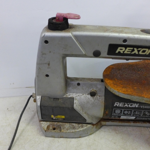 2043 - A Rexon VS4000A 120w 240v fret saw