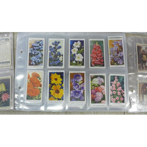 2070 - 36 cigarette card sets, mainly John Players cigarettes cards and Wills cigarette cards