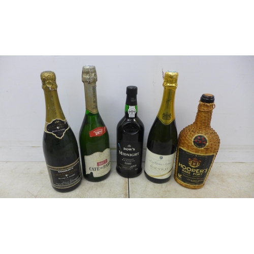 2074 - Five bottles of assorted wines and spirits including Hooper's Rare Port, Dow's Midnight Finest Reser... 