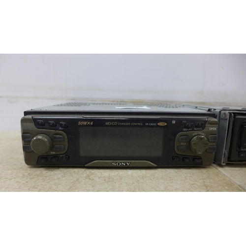 2078 - 2 car radios - a Sony XR-CA600 and a Kenwood KRC-578R