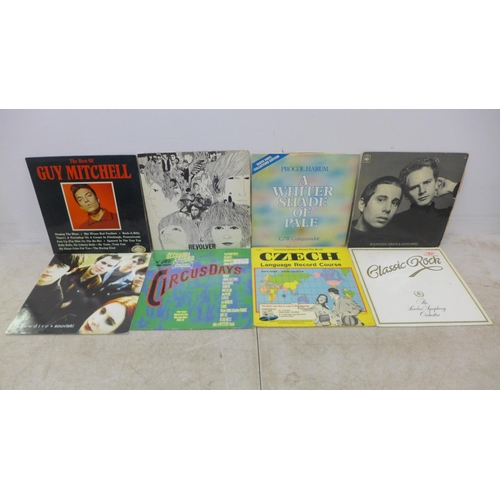 2092 - A large quantity of assorted LP records and 7