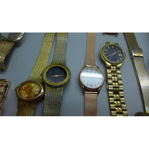 1013 - A collection of wristwatches