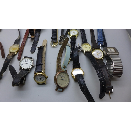 1016 - Assorted wristwatches