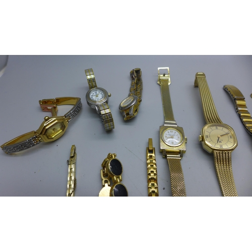 1022 - Assorted lady's wristwatches