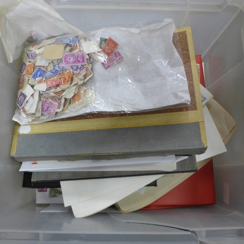 1044 - A box of stamps, covers, etc., loose and in albums **PLEASE NOTE THIS LOT IS NOT ELIGIBLE FOR IN-HOU... 