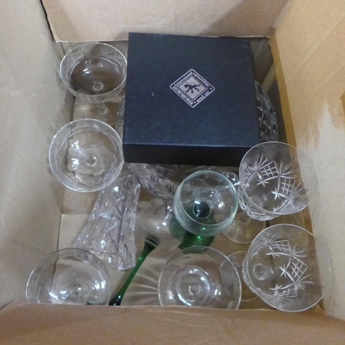 1079 - Glassware; four Edinburgh wines and two Edinburgh sherry glasses, boxed, a large glass bowl and othe... 