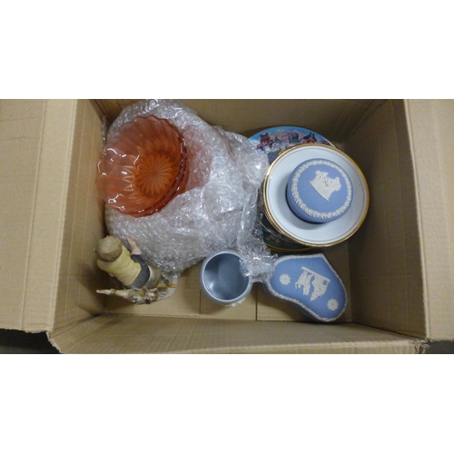 1081 - Assorted items; pewter, Wedgwood Jasperware, china, records, games, etc. **PLEASE NOTE THIS LOT IS N... 