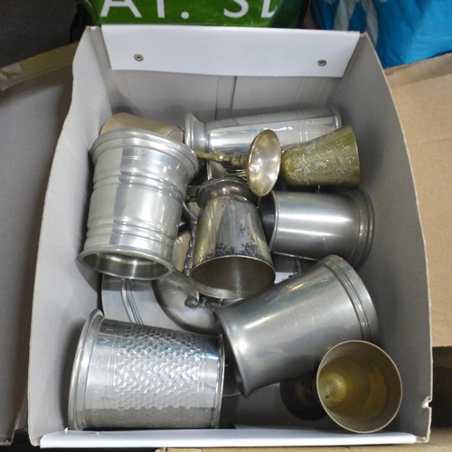 1081 - Assorted items; pewter, Wedgwood Jasperware, china, records, games, etc. **PLEASE NOTE THIS LOT IS N... 