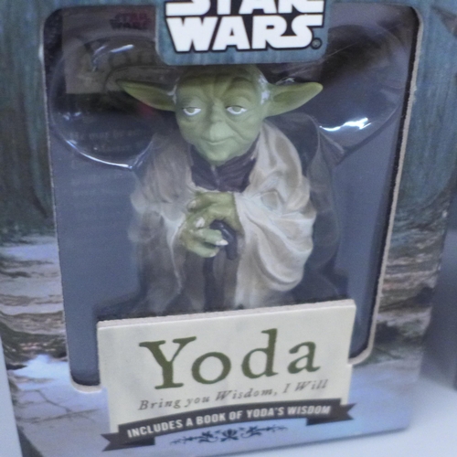 625 - Star Wars, a collection of three original character figures in their original and sealed packaging; ... 