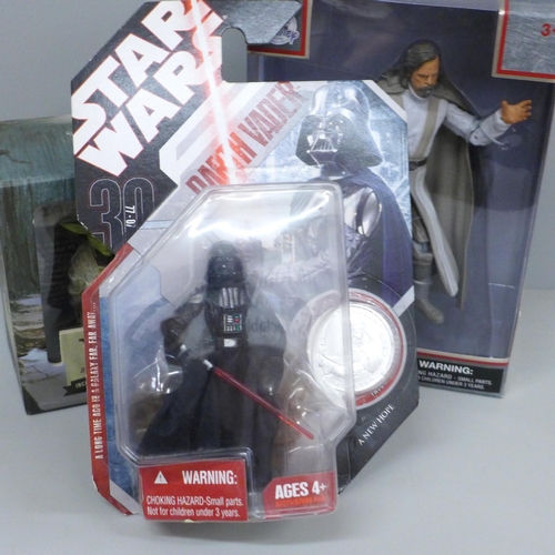 625 - Star Wars, a collection of three original character figures in their original and sealed packaging; ... 