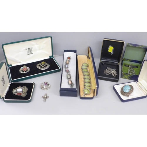 641 - A collection of Miracle and Celtic jewellery