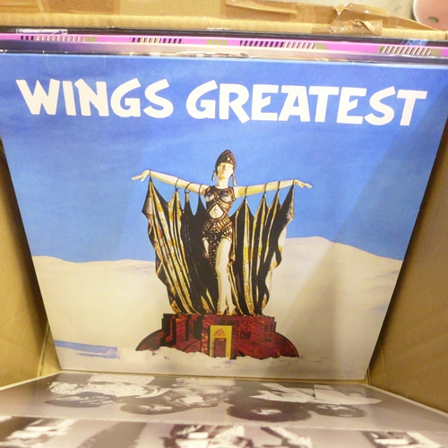 717 - Thirty pop and rock LP records, Taylor Swift, Lana Del Ray, Beyonce and Pink, modern issues