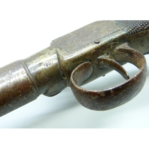 815 - A mid 19th Century percussion pistol, 30cm