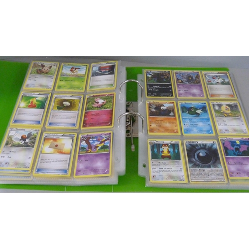 820 - Pokemon cards; a binder with over 650 vintage Pokemon cards