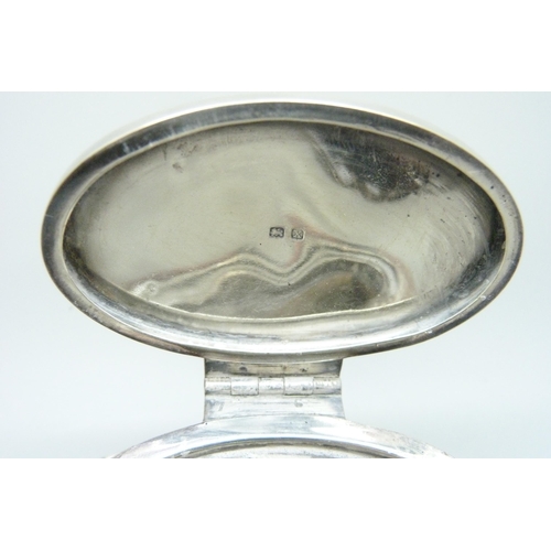 832 - A silver Walker & Hall ink stand, gross weight 350g