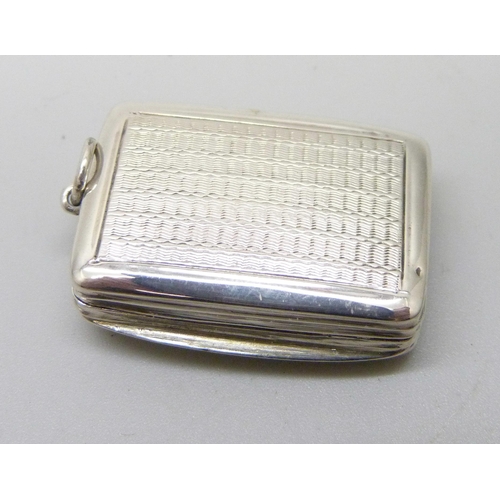 845 - A William IV silver vinaigrette, Birmingham 1830, Thomas Freeman, hinges require repair