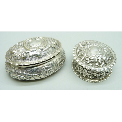 848 - Two late Victorian silver boxes, Birmingham 1897 and 1898