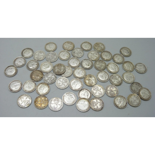 895 - Fifty 3d coins, 68.9g, all pre 1920