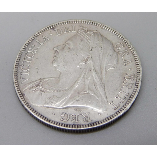 926 - An 1893 Queen Victoria half-crown