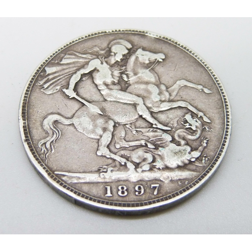 927 - A Victorian 1897 crown