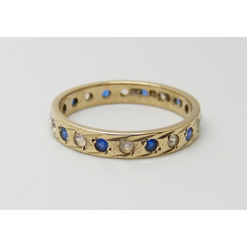 948 - A 9ct gold blue and white stone ring, 2.3g, P