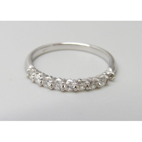 951 - A 9ct white gold and diamond ring, 1.5g, N/O, lacking one stone