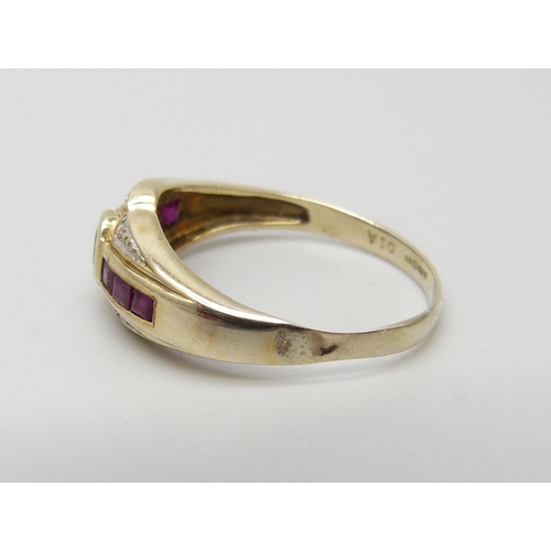 954 - A 9ct gold ruby and diamond ring, 2.4g, R