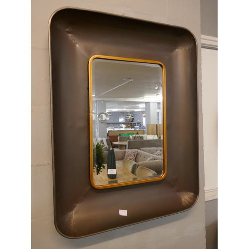 1327 - An industrial style mirror