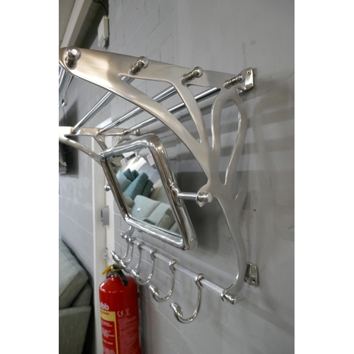 1383 - A chrome hat and coat rack