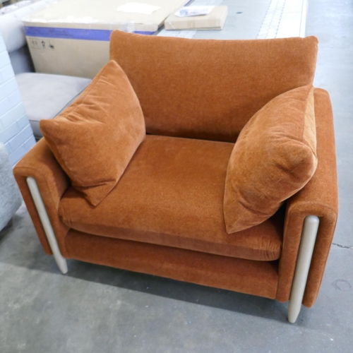 1415 - A turmeric upholstered love seat with semi exposed frame - minor scuff to rear