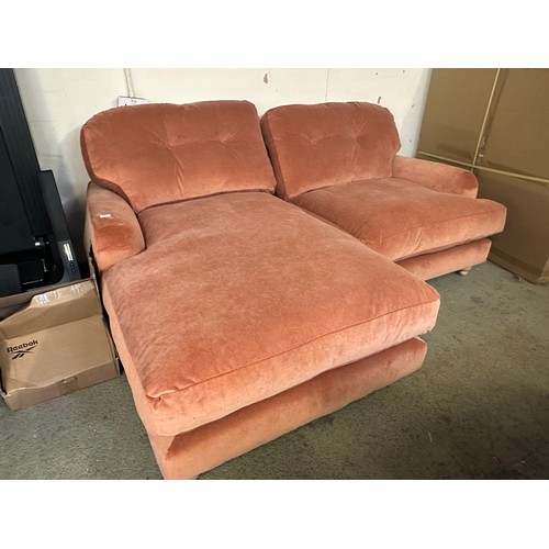 1474 - A peach velvet corner sofa - damaged frame