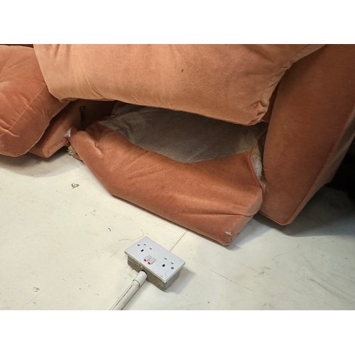 1474 - A peach velvet corner sofa - damaged frame