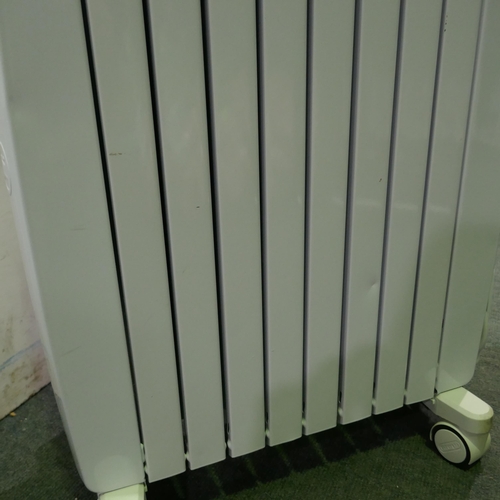 6063 - Delonghi Dragon 4 Pro Radiator , Original RRP £99.99 + vat (328-63)* This lot is subject to vat