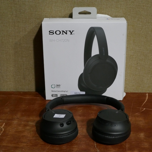 6073 - Sony Wireless Headphones *This Item Is Subject To Vat (327A-124)