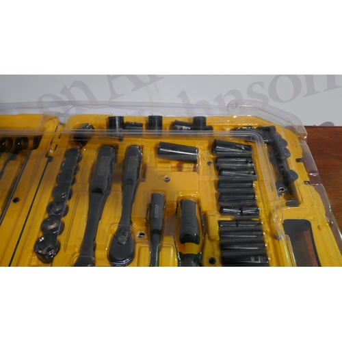 6086 - Dewalt Mechanics Set - Incomplete *This Item Is Subject To Vat (327A-297)