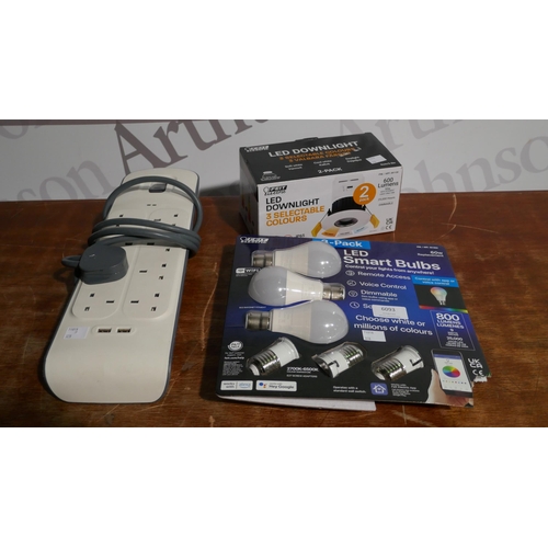 6093 - Feit 3.5  Down Lighter, Feit Smart Bulbs And Extention Lead With USB (328-220)* This lot is subject ... 