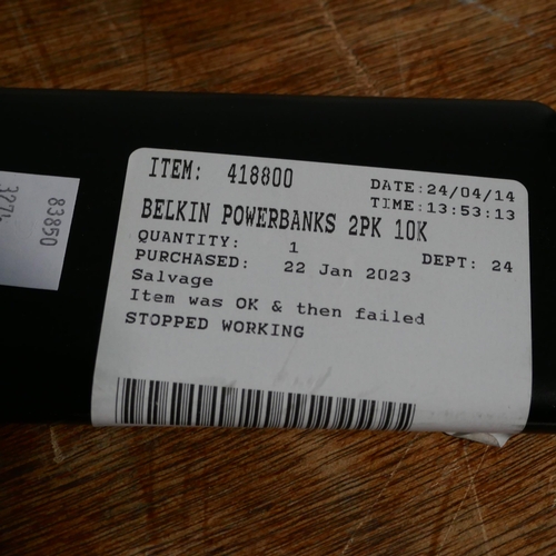 6095 - 3 x Belkin Powerbanks *This Item Is Subject To Vat (327A-426,459)