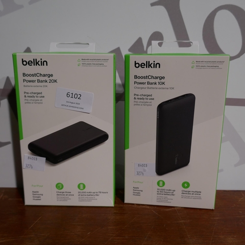 6102 - 2x Belkin Powerbanks (327A-489) *This lot is subject to Vat