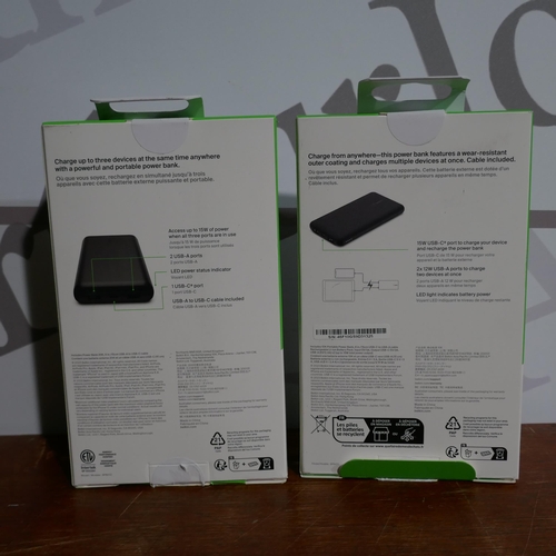 6102 - 2x Belkin Powerbanks (327A-489) *This lot is subject to Vat