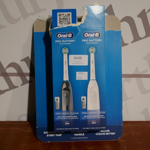 6103 - Oral-B Db5 B'Toothbrush  2 Pack (1 missing) *This Item Is Subject To Vat (327A-427)