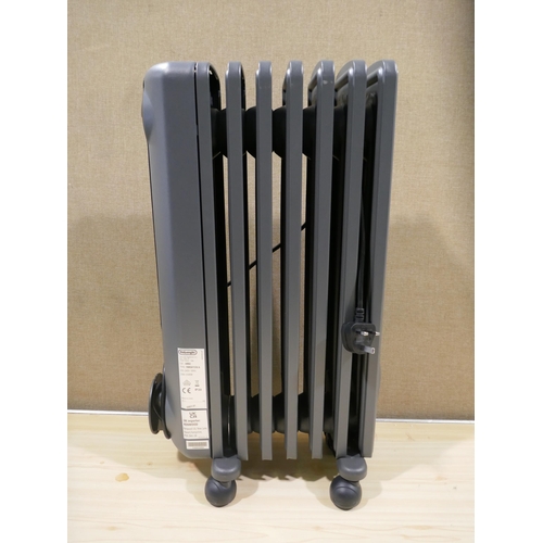 6118 - Delonghi Oil Filled Grey Radiator *This Item Is Subject To Vat (327A-423)