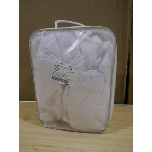 6137 - Double Mattress And Pillow Protector Set *This Item Is Subject To Vat (327A-432)