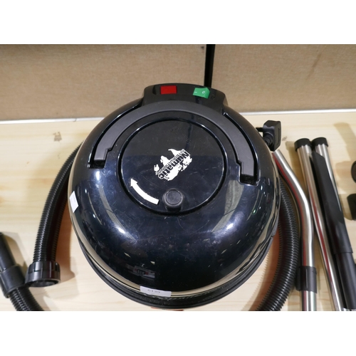 6139 - Henry Micro Hi-Flo Vacuum Cleaner, Original RRP £139.99 + Vat *This Item Is Subject To Vat (327A-436... 